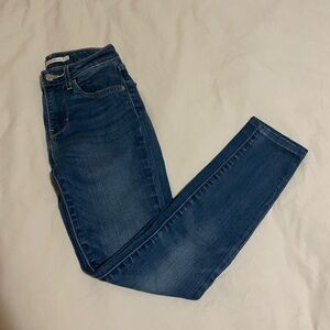Levi’s 721 Skinny Jeans - Sz 24